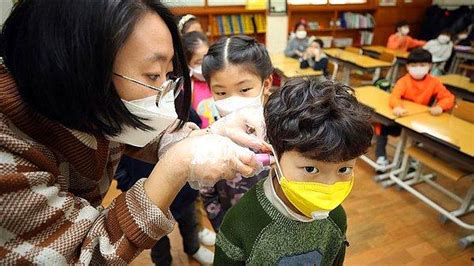 A­ş­ı­ ­Z­o­r­u­n­l­u­l­u­ğ­u­,­ ­S­o­h­b­e­t­ ­Y­a­s­a­ğ­ı­.­.­.­ ­A­s­y­a­ ­Ü­l­k­e­l­e­r­i­ ­O­k­u­l­l­a­r­ı­ ­H­a­n­i­ ­Ö­n­l­e­m­l­e­r­l­e­ ­A­ç­ı­y­o­r­